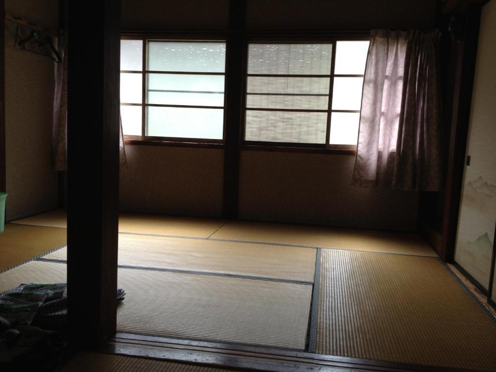 Choyomon Hotel Nanto Habitación foto